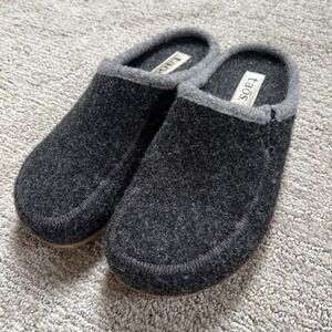 Taos Woollery Clogs Women's Charcoal Wool Lined SlipOn Shoes Size US 7-7.5 EU 38